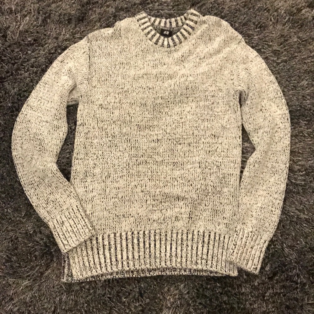 Men’s H&M Sweater in Size Small